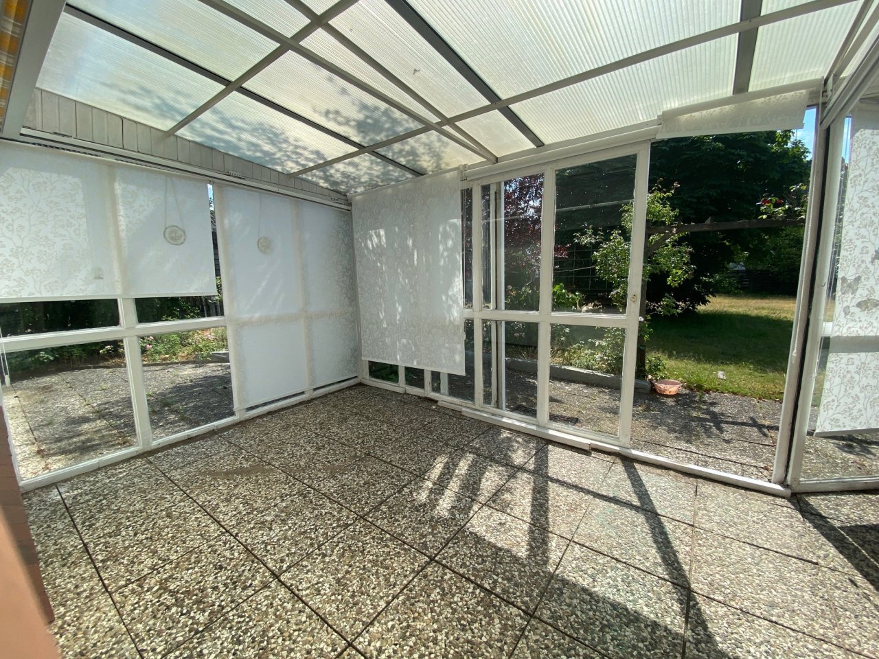 Einfamilienhaus mit privatem Grundstück in Toplage von Schenefeld !