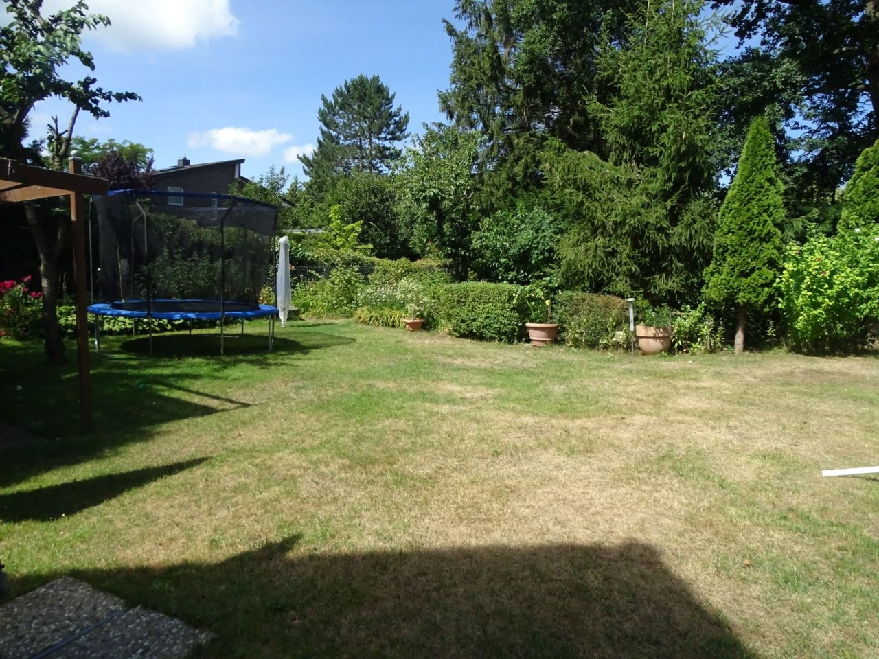 Fantastisches Anwesen in Lemsahl Mellingstedt mit Möglichkeit der Grundstücksteilung und Bau einer weiteren Immobilie.