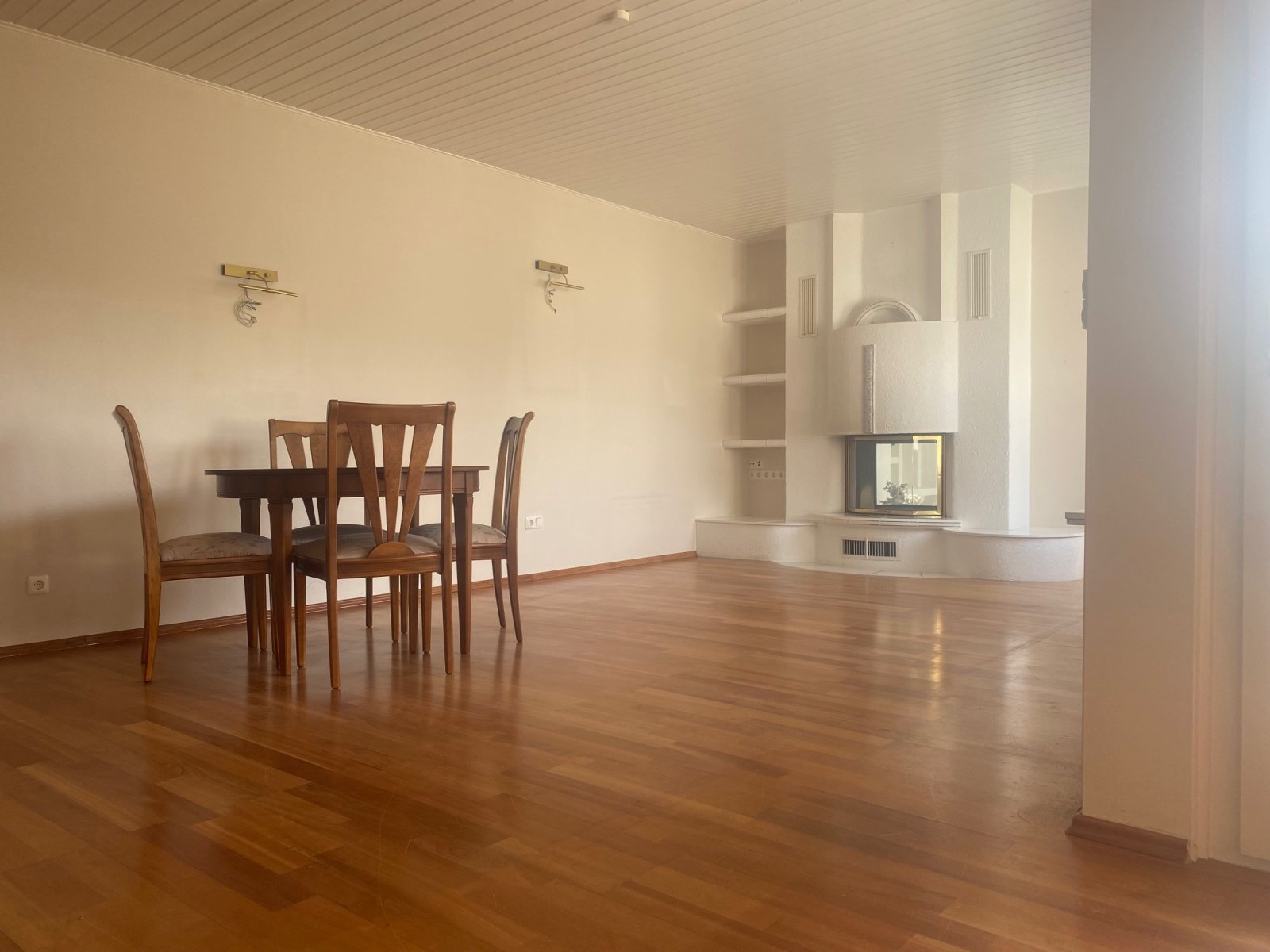 Charmanter Bungalow auf Eckgrundstück in Massivbauweise in hervorragender Lage von Seevetal-Hittfeld.