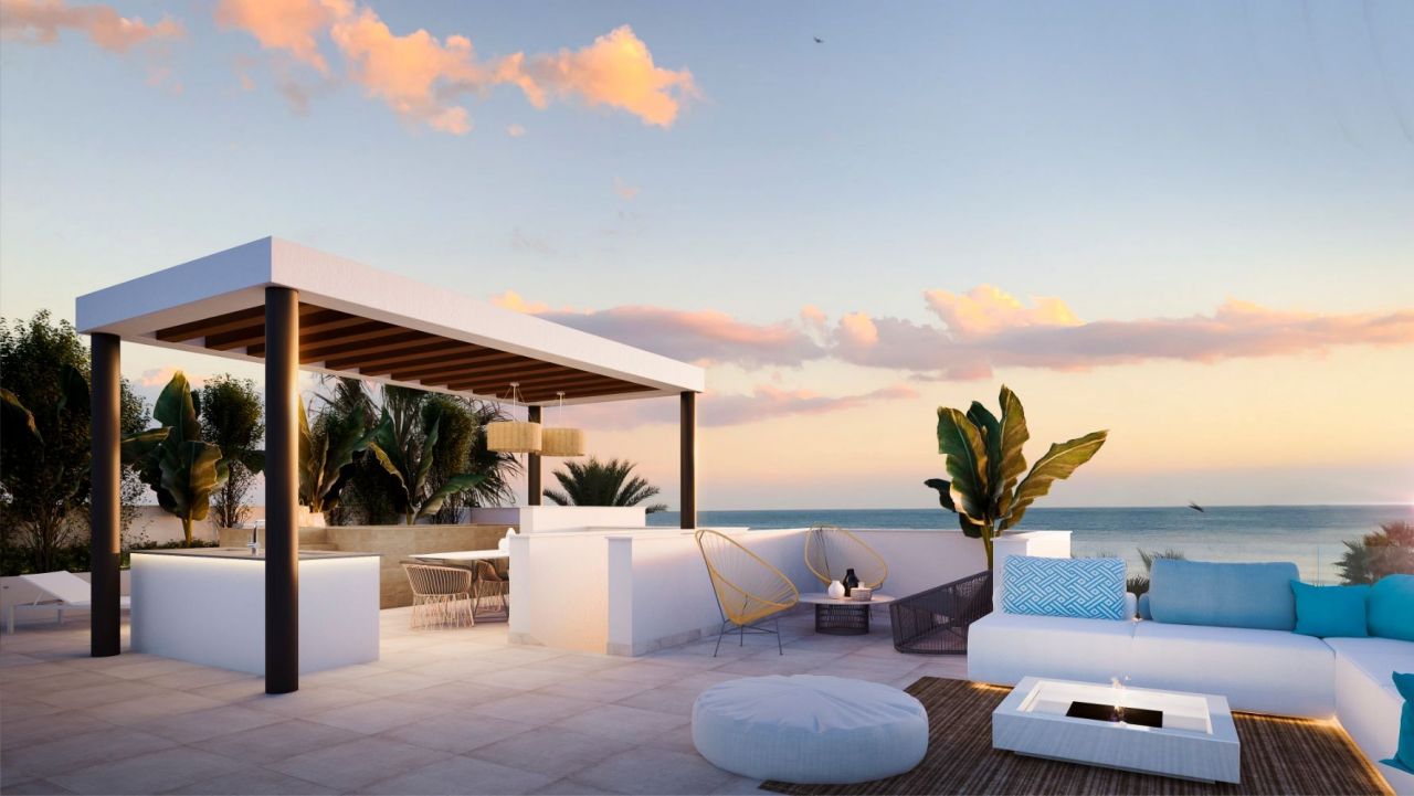 Fantastic new 2 - 4 bedroom apartments and penthouses with gym, spa and lots more in Fuengirola