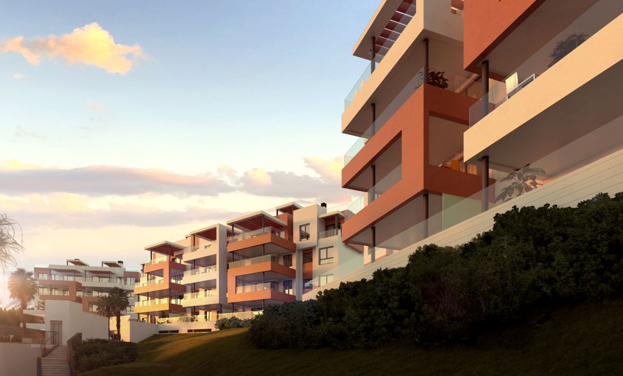 Fantastic new 2 - 4 bedroom apartments and penthouses with gym, spa and lots more in Fuengirola