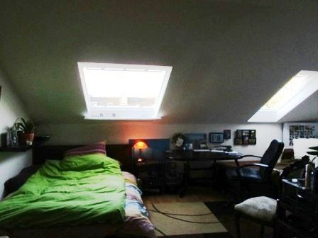 End terraced house in Norderstedt with private garden, double garage and guest apartment