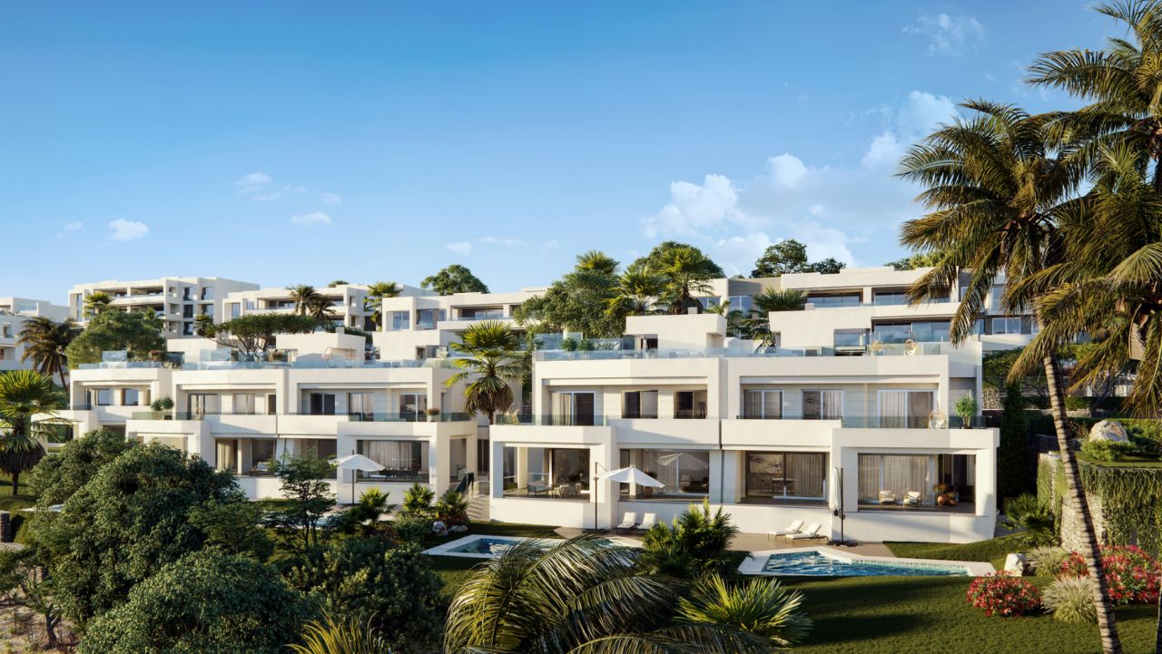 Luxury new construction project in a prime location in Marbella on the Santa Maria Golf golf course with 5 star facilities.