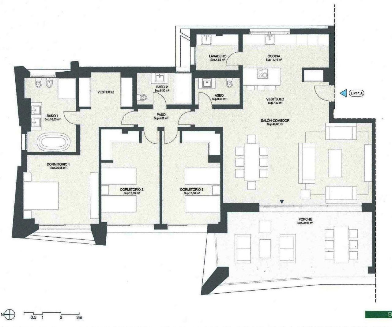Luxury new construction project in a prime location in Marbella on the Santa Maria Golf golf course with 5 star facilities.