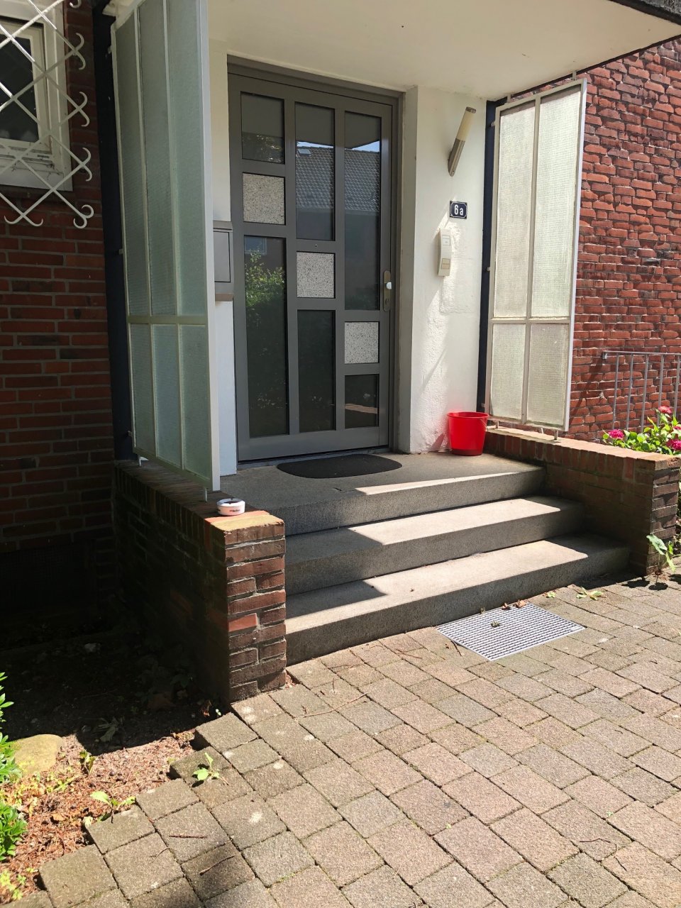 Vermietetes Endreihenhaus mit privatem Garten und Garage in bester Lage von Norderstedt