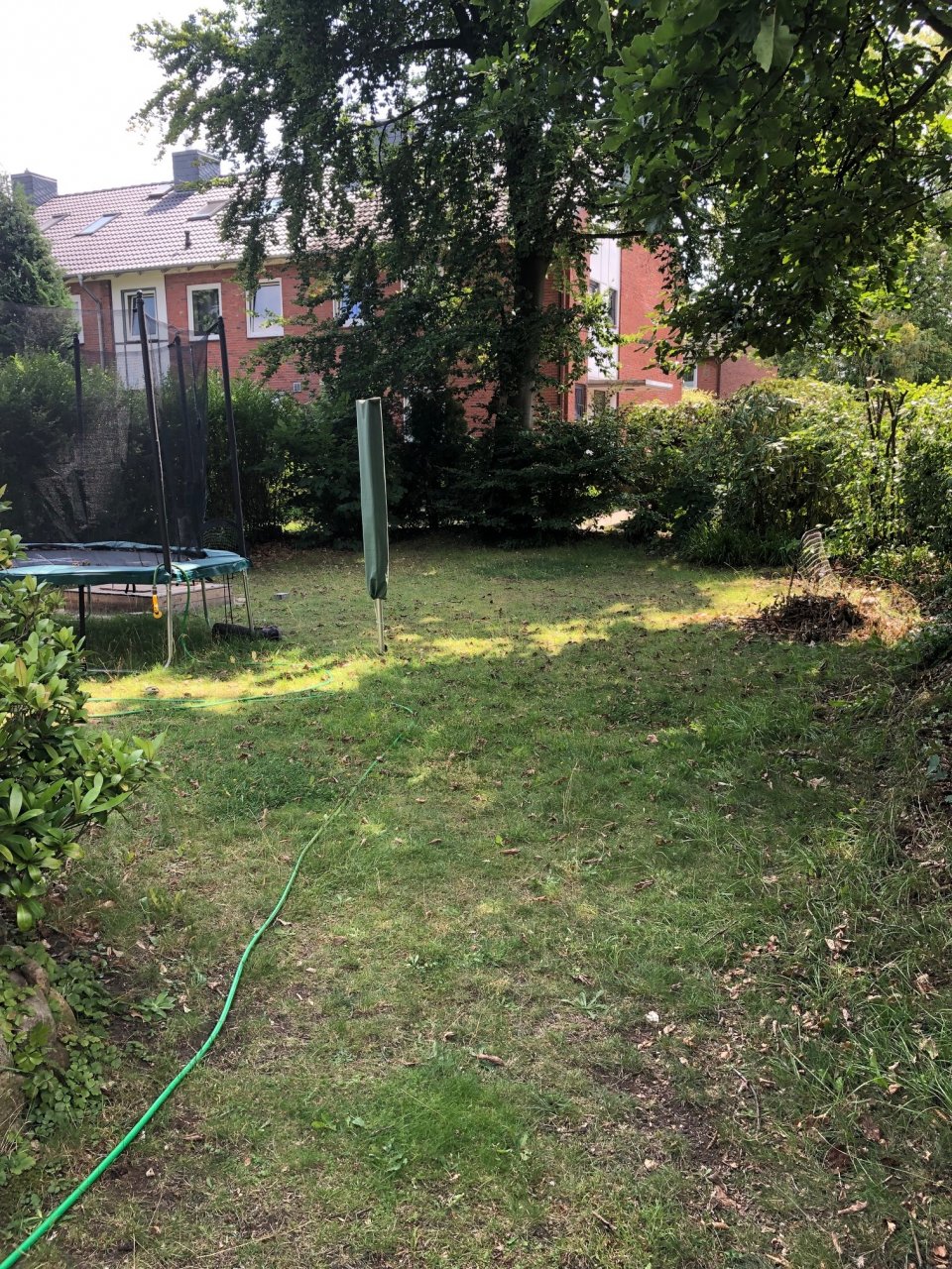 Vermietetes Endreihenhaus mit privatem Garten und Garage in bester Lage von Norderstedt