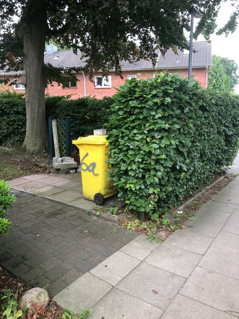 Vermietetes Endreihenhaus mit privatem Garten und Garage in bester Lage von Norderstedt