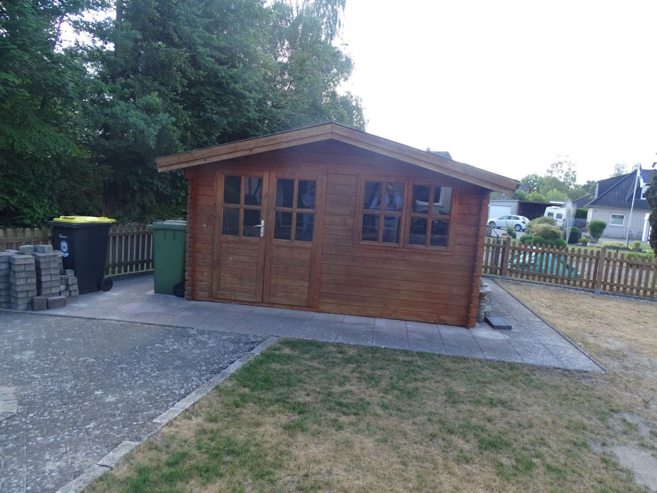 Familien aufgepasst ! Modernes Endreihenhaus mit viel Platz in bester Lage von Munster.