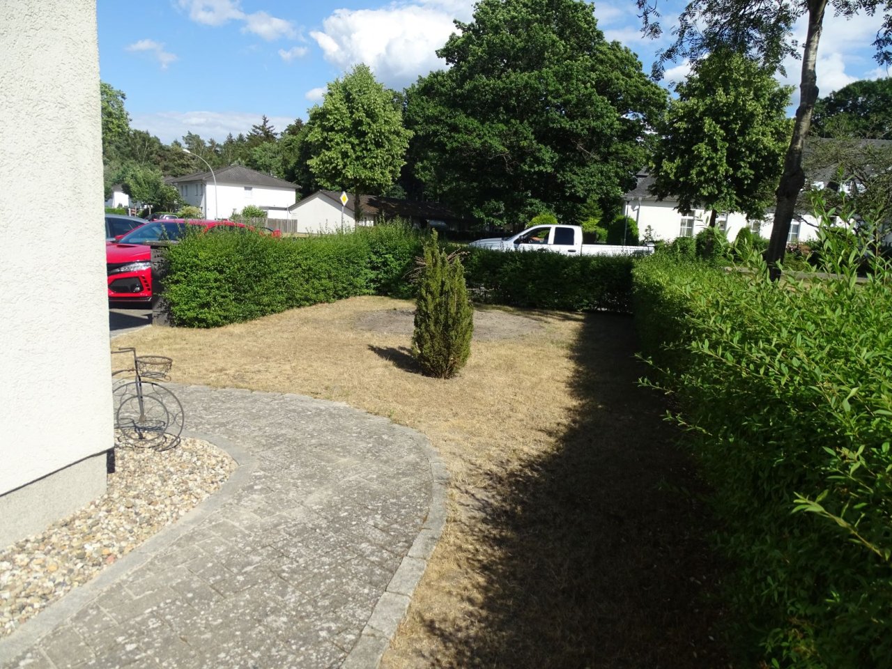 Familien aufgepasst ! Modernes Endreihenhaus mit viel Platz in bester Lage von Munster.