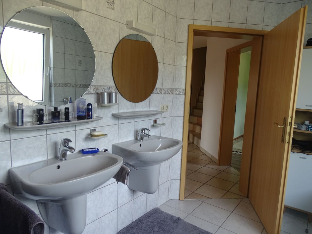 Badezimmer Ansicht 1