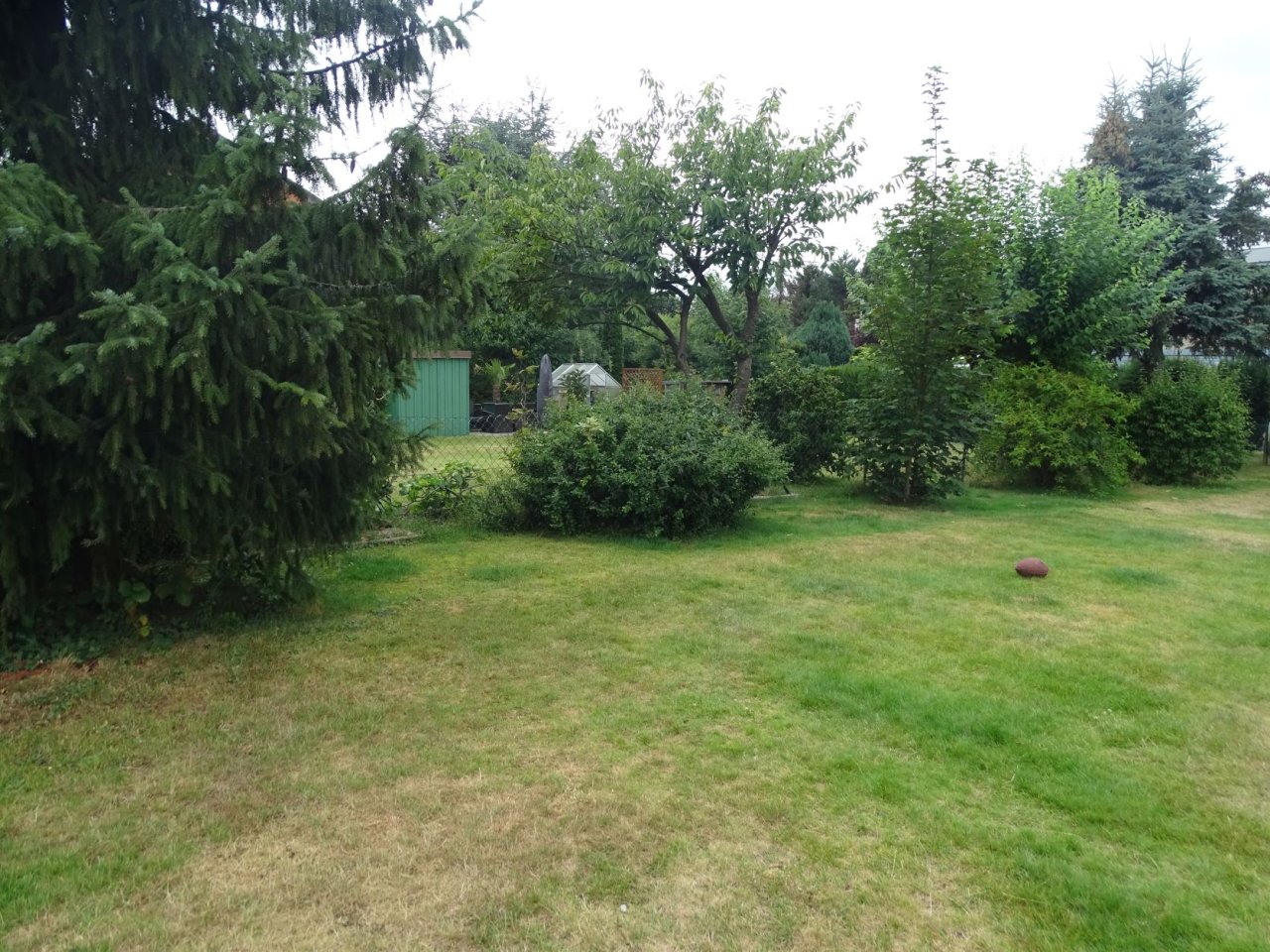 Ruhig gelegenes Grundstück in infrastrukturell hervorragender Lage in Hamburg Kirchsteinbek