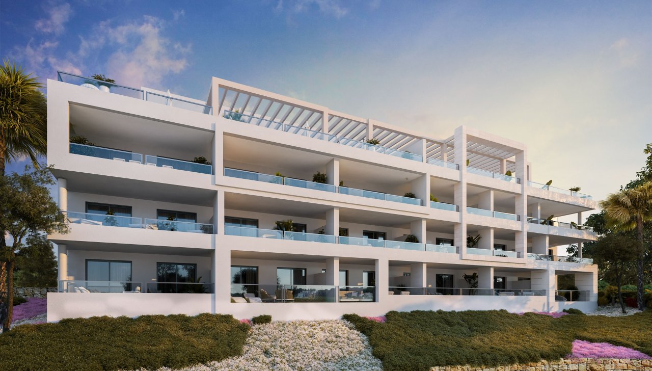 New luxury residential project on the frontline of the Calanova golf course