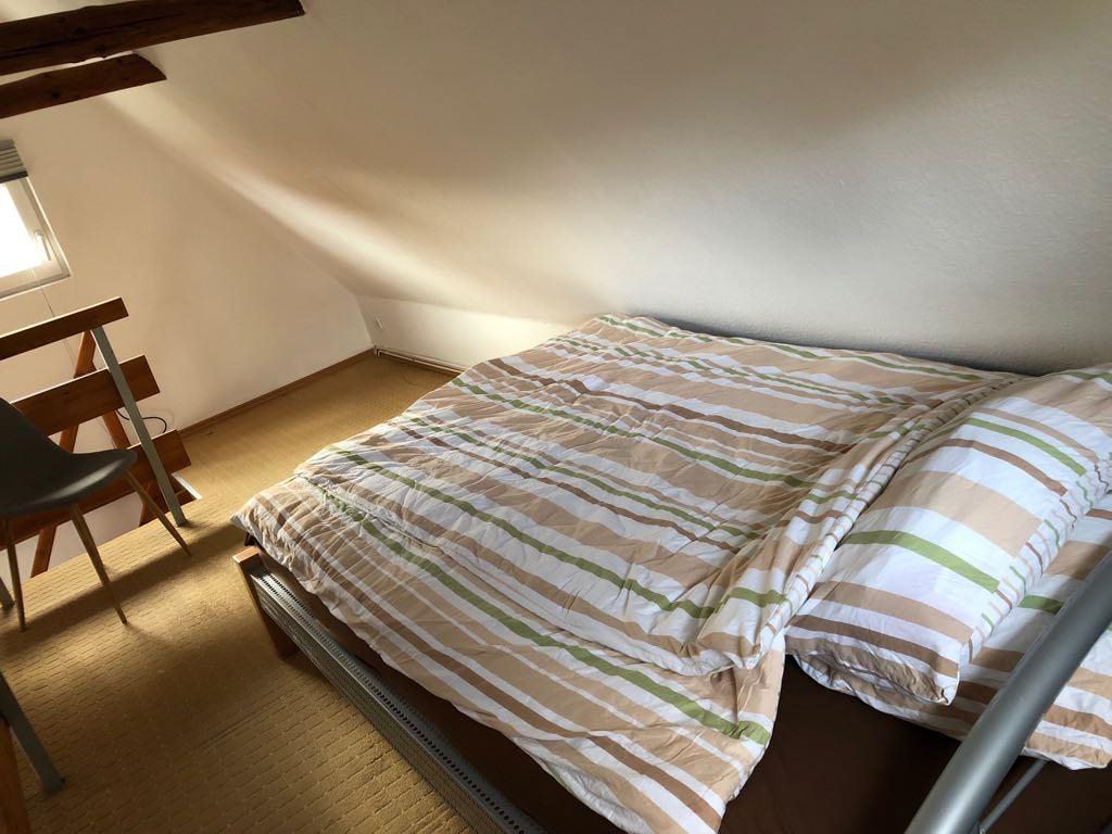 Schlafzimmer Nebenhaus