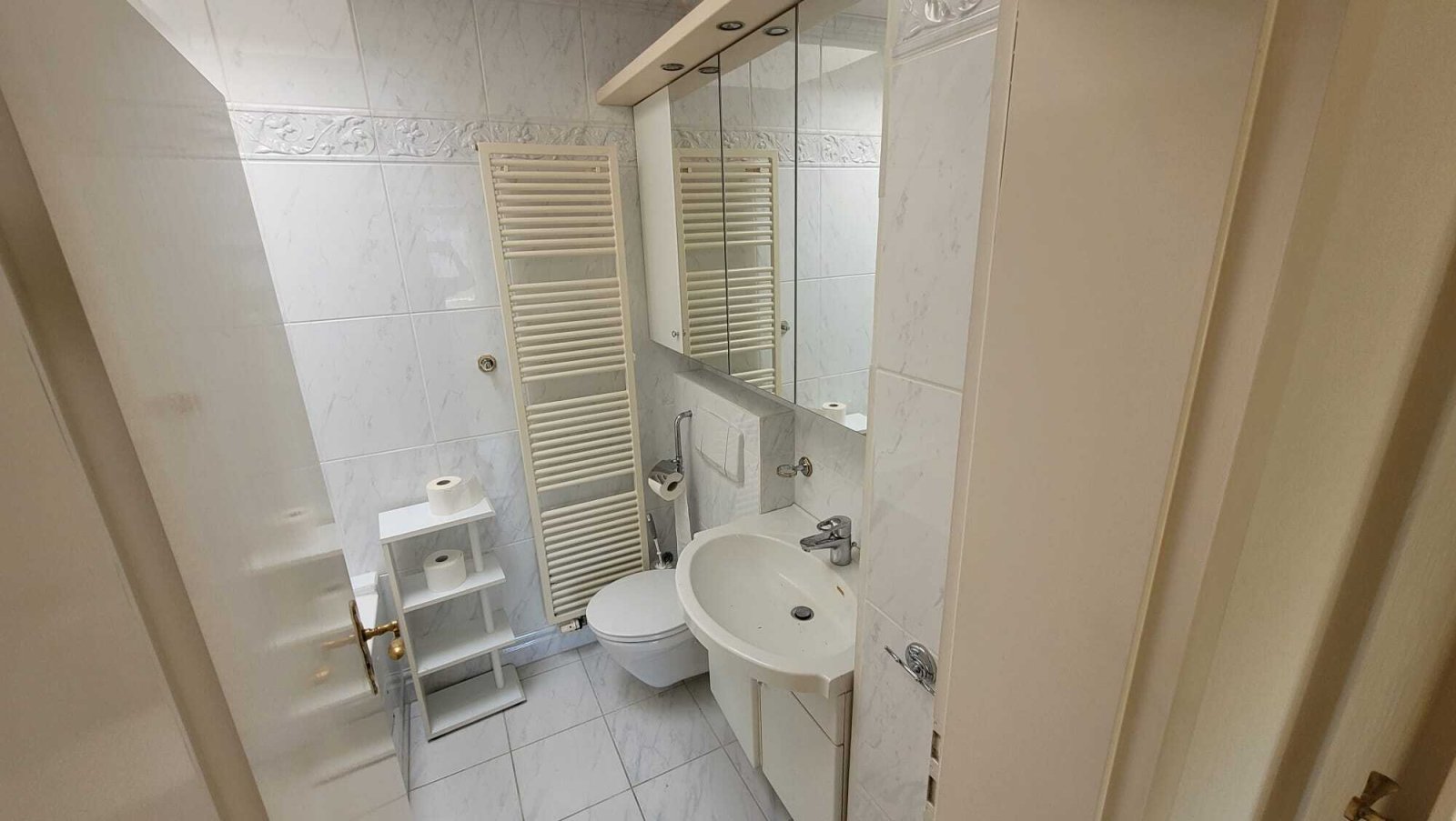 Charmanter Bungalow auf Eckgrundstück in Massivbauweise in hervorragender Lage von Seevetal-Hittfeld.