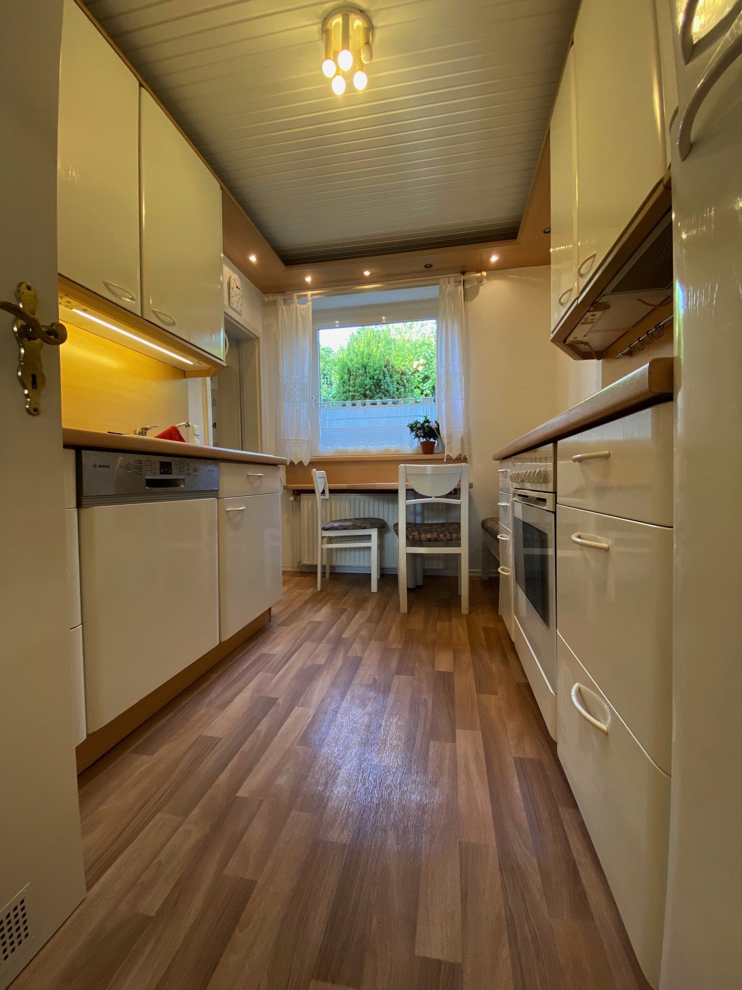 Charmanter Bungalow auf Eckgrundstück in Massivbauweise in hervorragender Lage von Seevetal-Hittfeld.